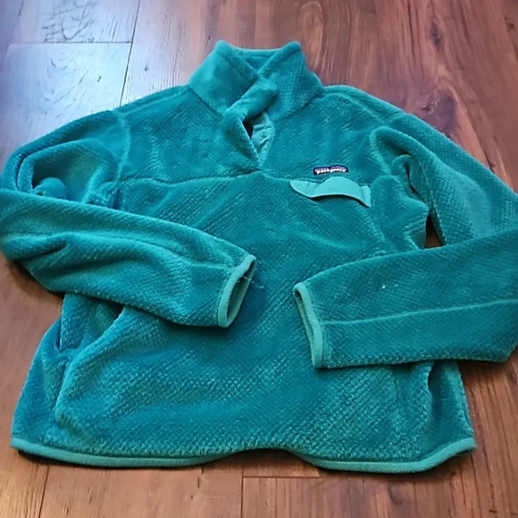 Patagonia Tops - Patagonia Teal Button Pullover size womens small